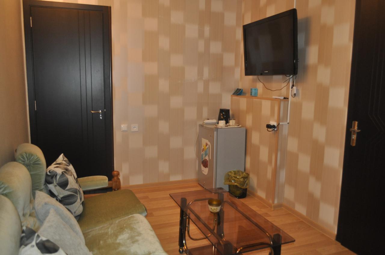 Hotel Your Comfort Тбилиси Екстериор снимка
