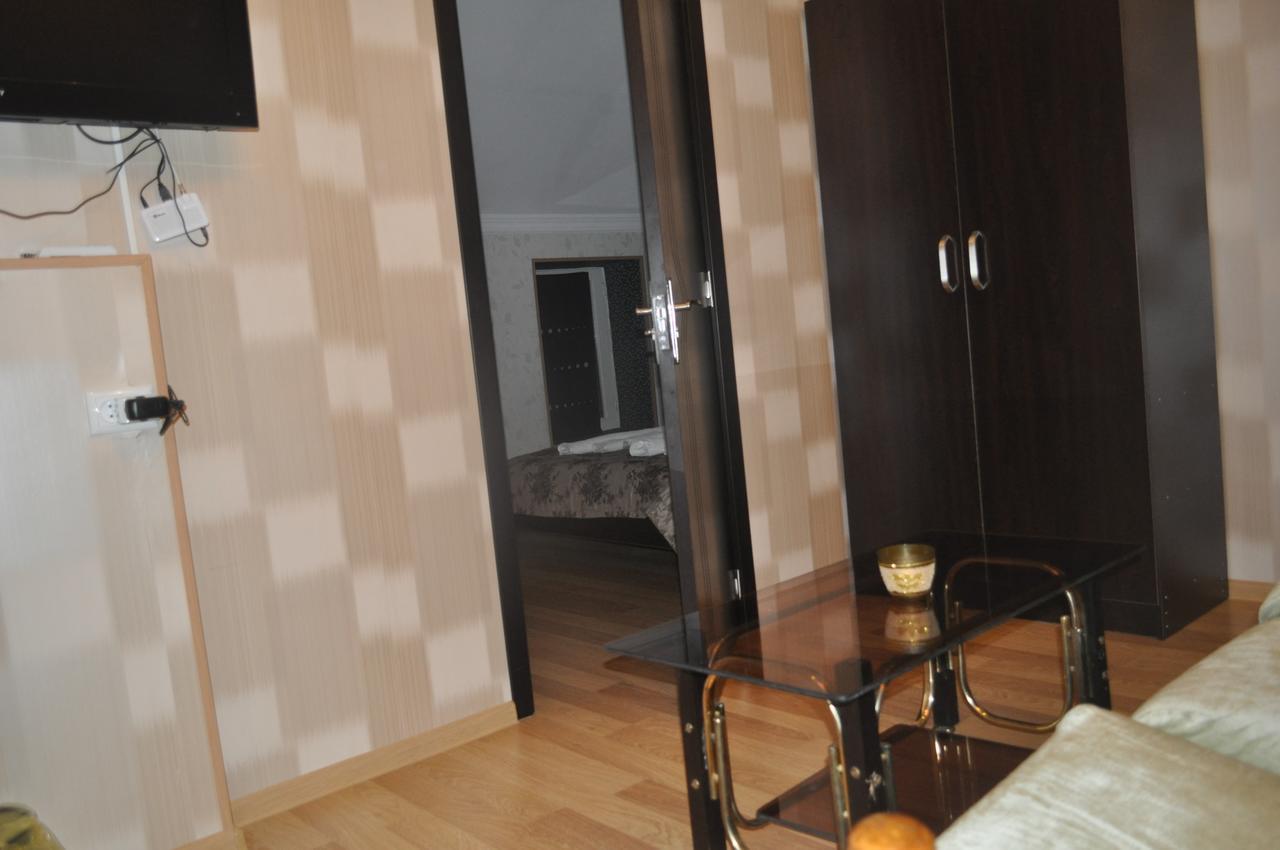 Hotel Your Comfort Тбилиси Екстериор снимка