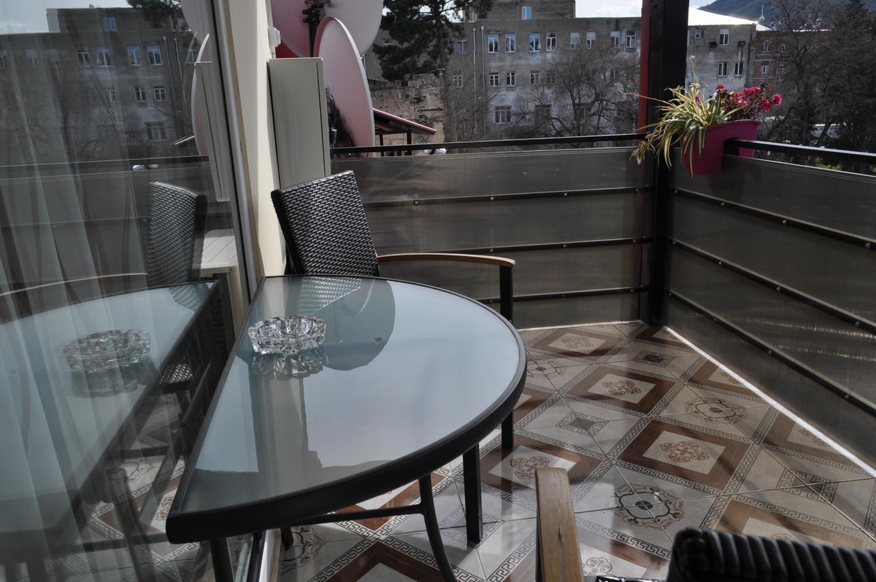Hotel Your Comfort Тбилиси Екстериор снимка