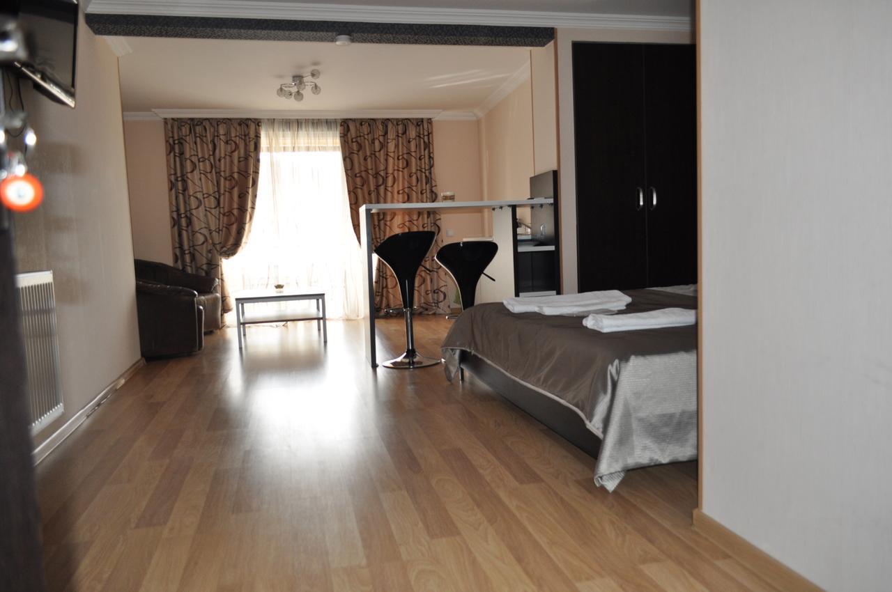 Hotel Your Comfort Тбилиси Екстериор снимка
