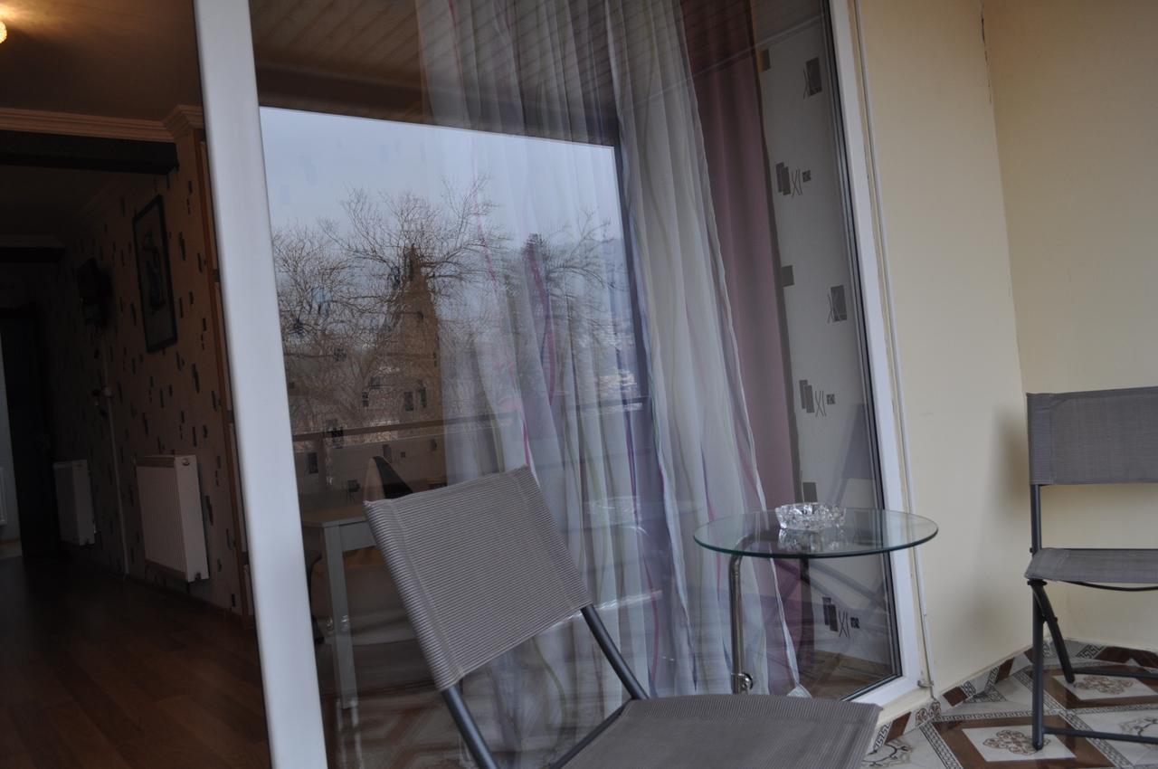Hotel Your Comfort Тбилиси Екстериор снимка